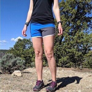 rabbit lady dukes long-ish shorts Size Medium